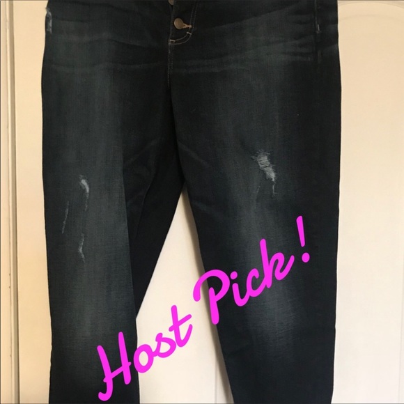 Maurices cuffed jeans. Size 12 Reg.  NWOT - Picture 8 of 8